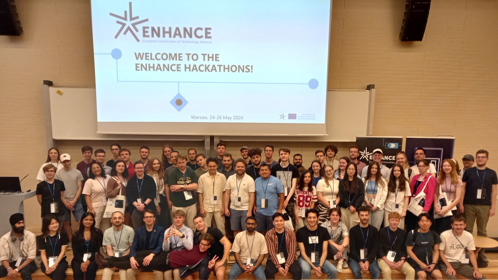 Uczestnicy ENHANCE Smart City Challenge